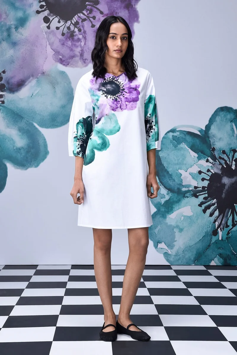 Genes Lecoanet Hemant Anemone Flower Regular Fit Dress- White Green